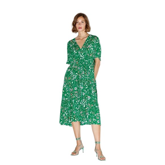 Zara Tiered Floral Green Dress Size Medium V Neck Short Sleeve Pullover - Picture 1 of 11